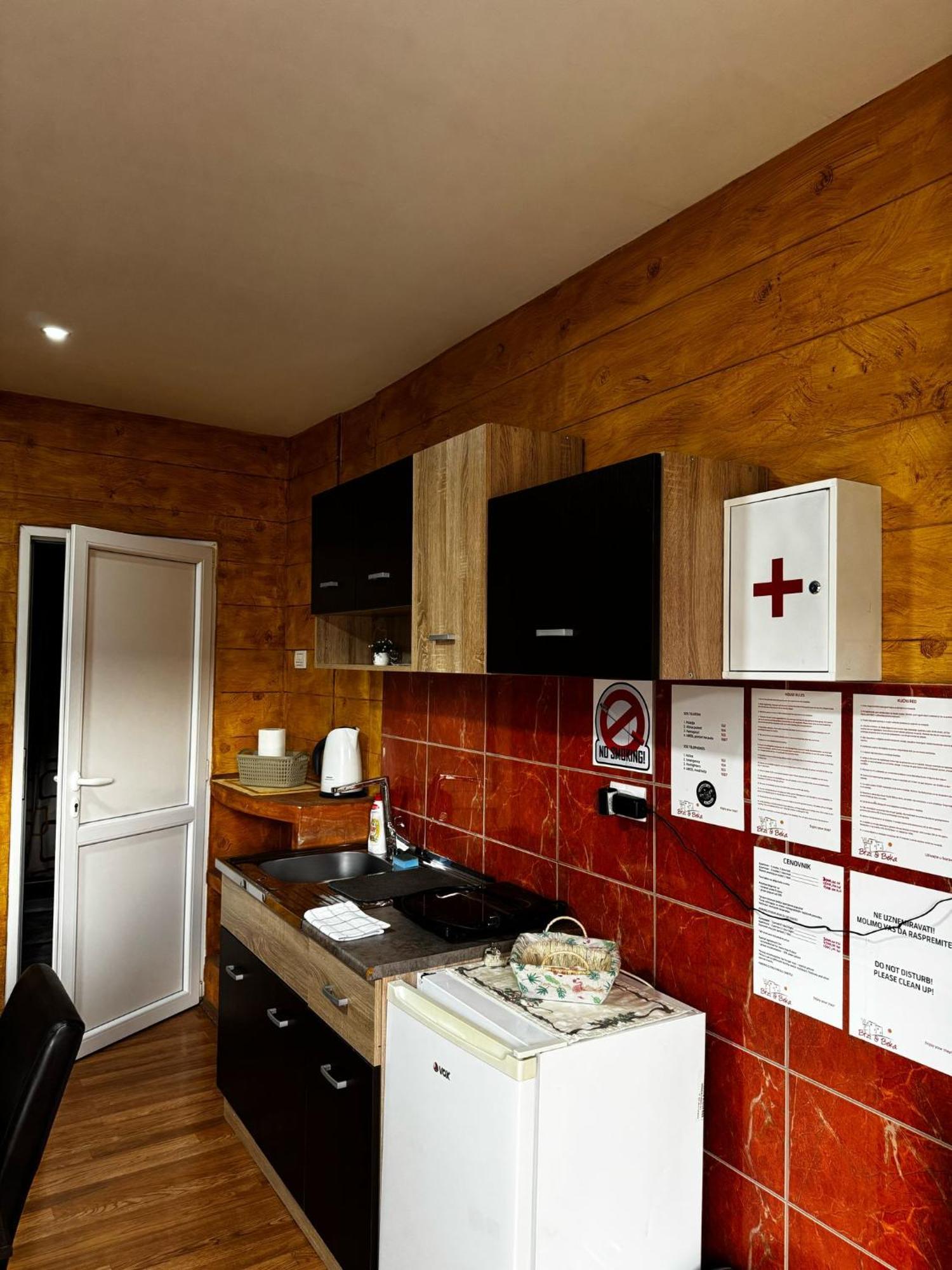 Apartments Vila Brzi & Beka ชาบาซ ภายนอก รูปภาพ